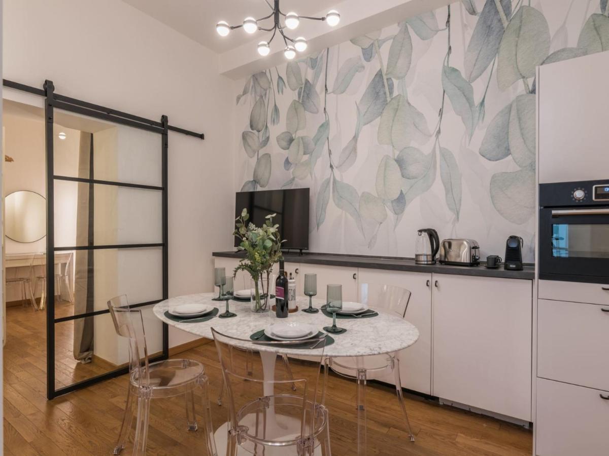 The Best Rent - Cozy Two-Bedroom Apartment In Via Dei Condotti Rome Luaran gambar